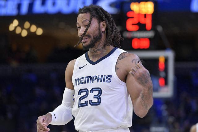 意媒：阿莫林有意将丘库埃泽改造成旧将卡塔莫，转型为全能边翼卫